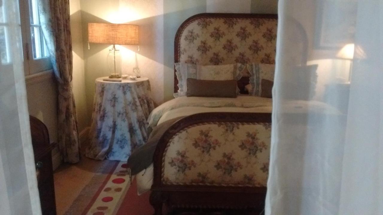 La Casona De Grace Bed and Breakfast Olivos Εξωτερικό φωτογραφία